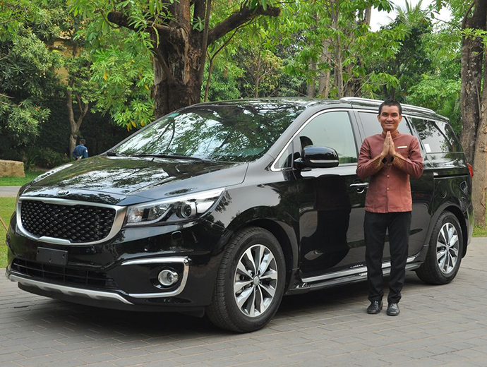 Limousine Kia (6 guests)